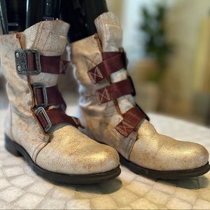 🏍 Fly London | Kiff Moto Boot | 39 | RARE finish (metallic white + wine) 🏍